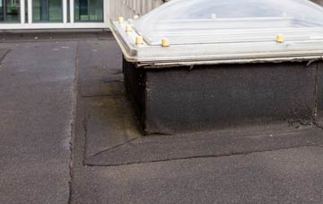 disadvantages of Overhill flat roofs